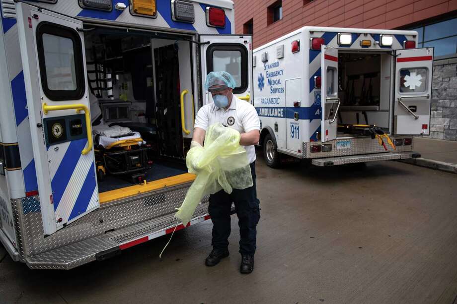 With 88 New Fatalities Ct Deaths Top 2 000 In Coronavirus Pandemic Connecticut Post