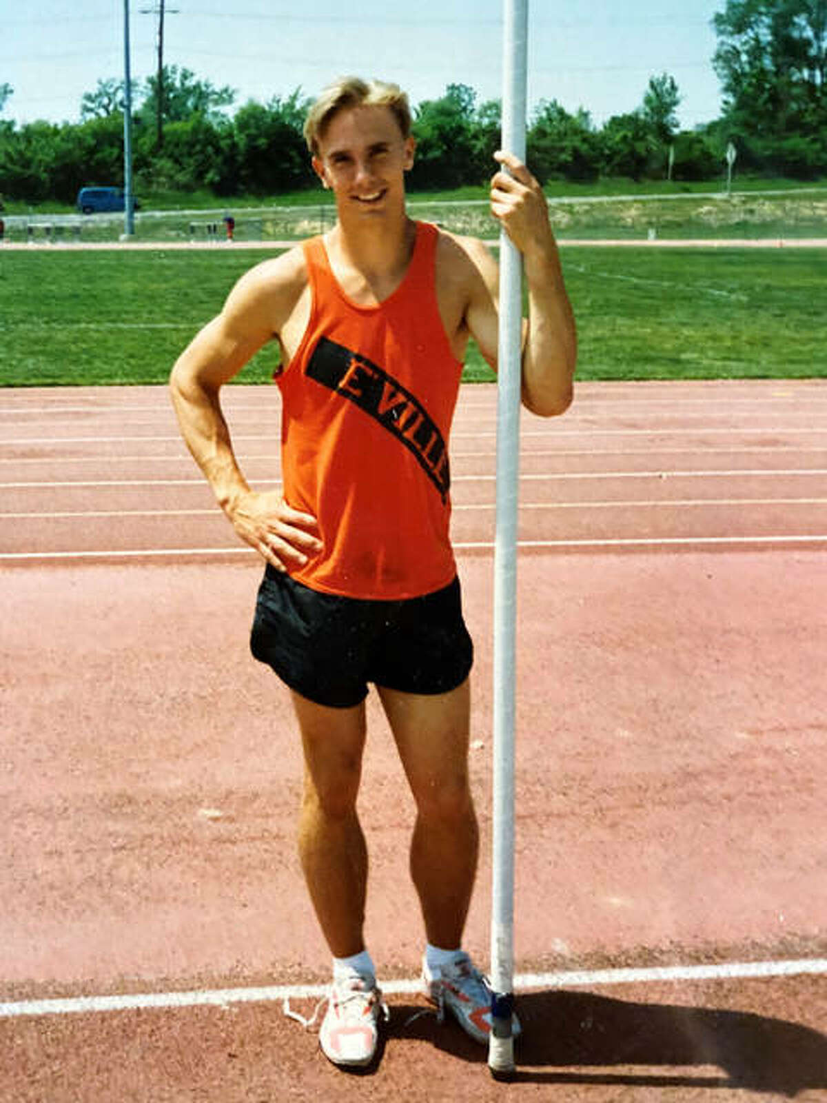 Daren McDonough was a two-time Class AA state champion in the pole vault at Edwardsville. His vault of 17-0.5 during his senior year in 1992 set a state record that lasted for 18 years.