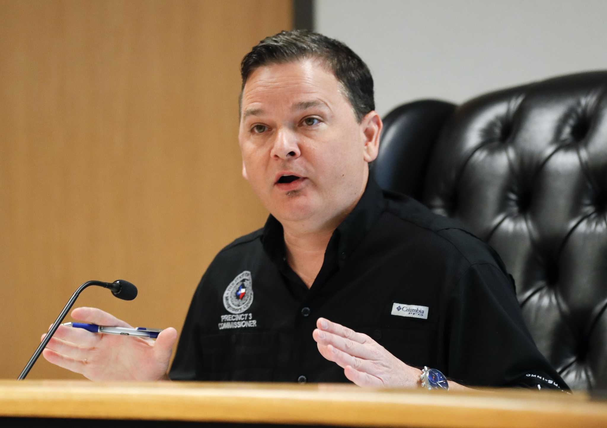 Montgomery County commissioners call Abbott s plan to reopen Texas