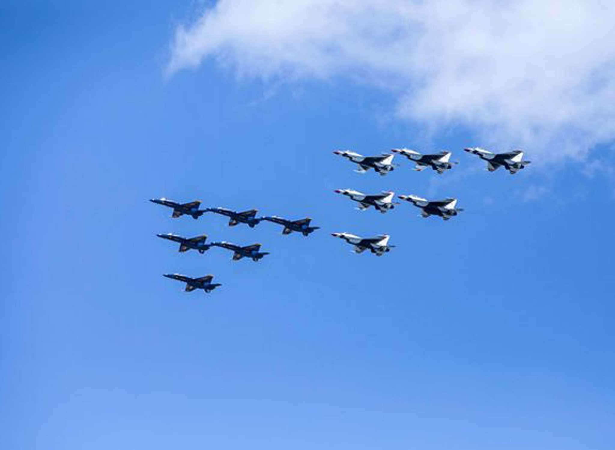 blue angels and thunderbirds fly together 2019