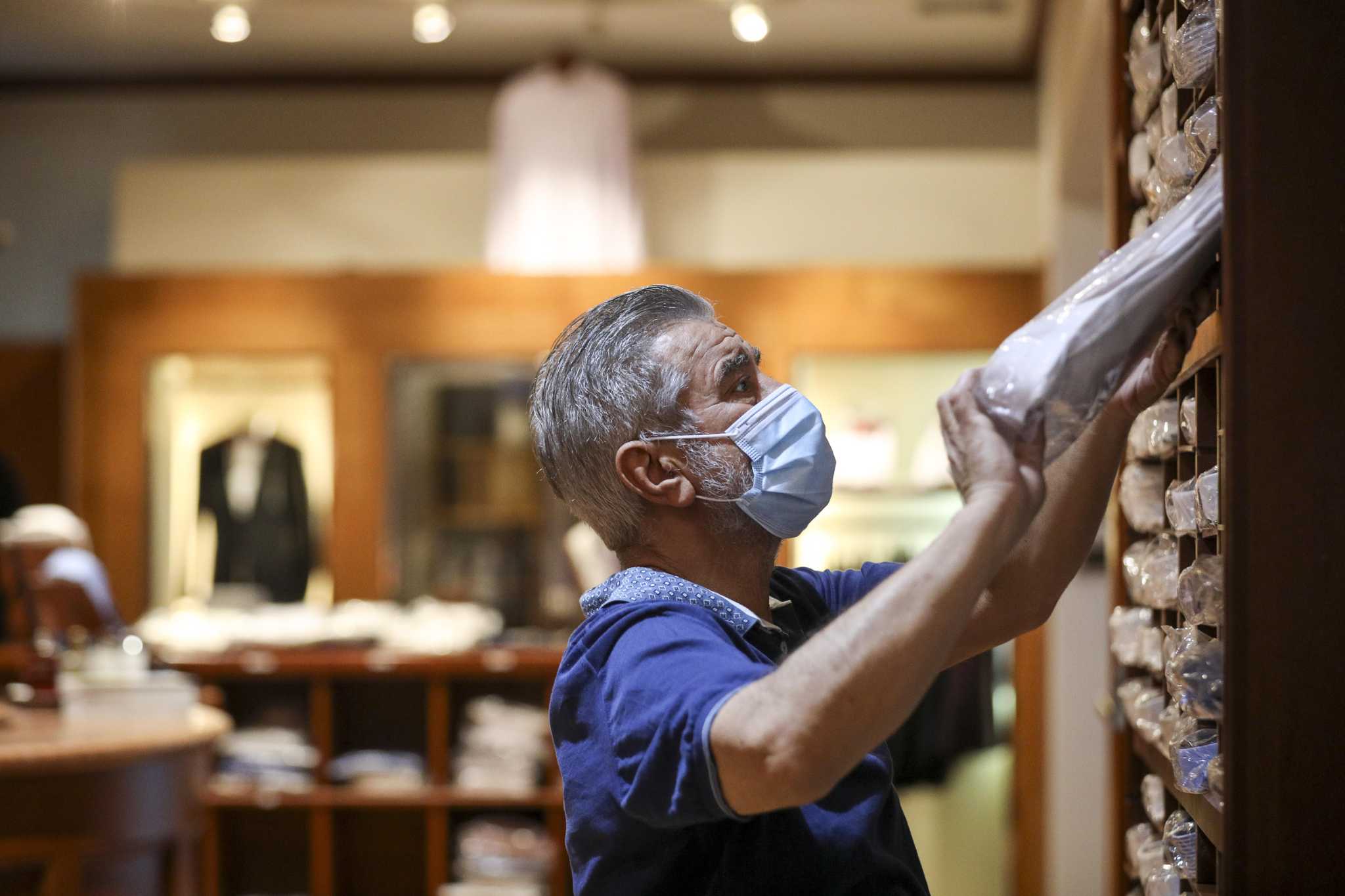 Galleria, Premium Outlets, Memorial City, Katy Mills malls to temporarily  close during pandemic