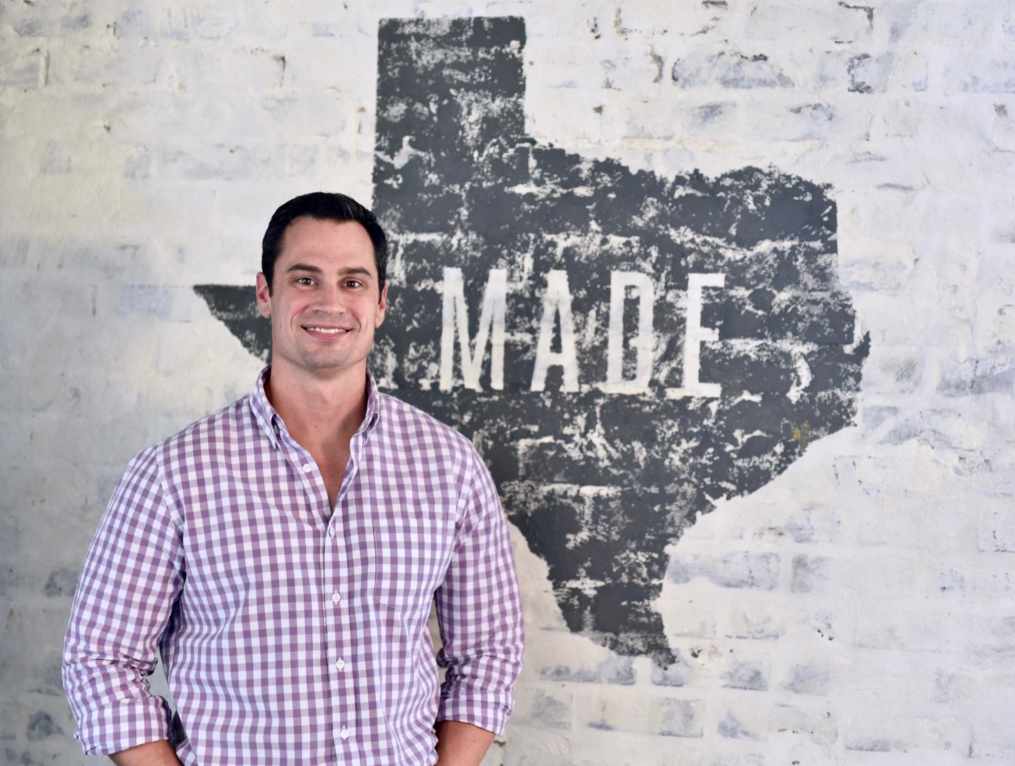 Houstonarea restaurant owners have mixed feelings about reopening