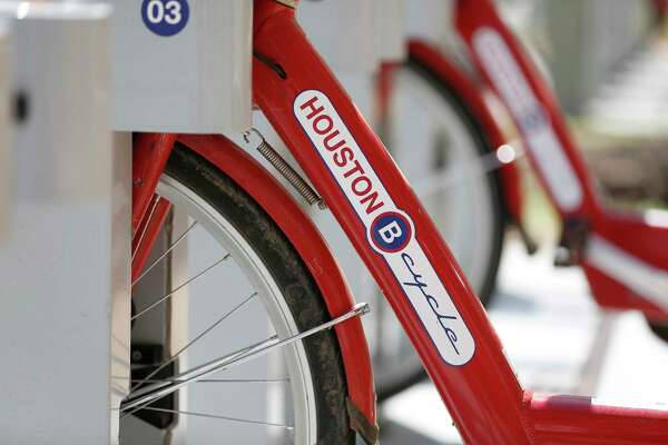 b cycle stations near me