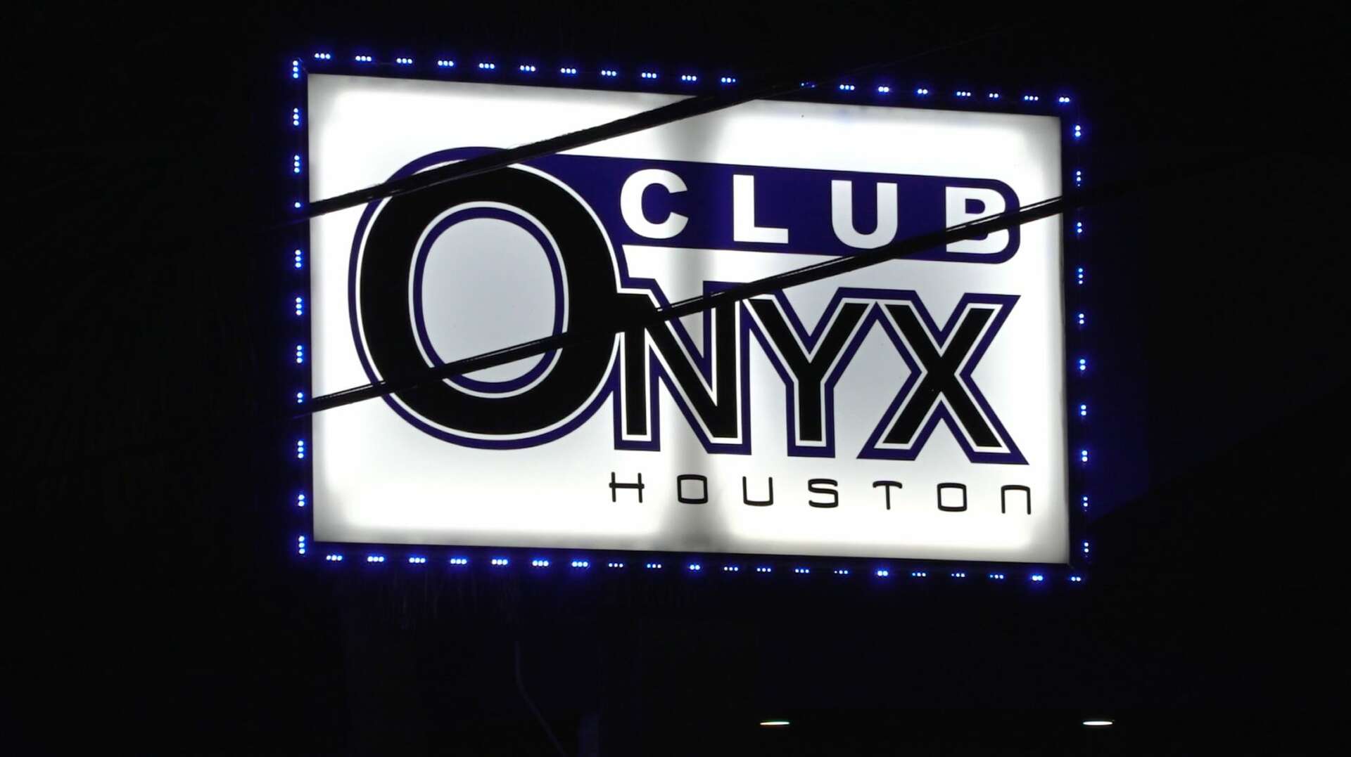 Strip club wins federal court order to reopen under governor's order, after earlier standoff with police