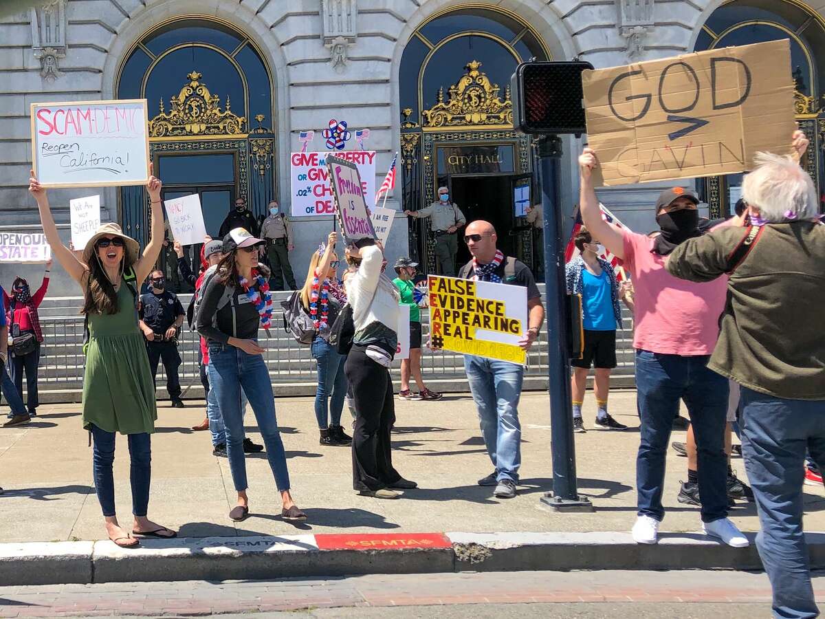 Reopen California protest draws crowd to San Francisco City Hall