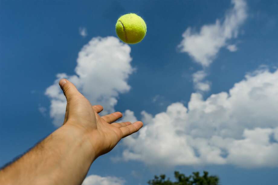 Public tennis will begin opening in San Francisco June 6, 2020, but reservations must be made for courts. No doubles play is allowed except for members of the same household. Photo: Miljan Zivkovic / EyeEm/Getty Images/EyeEm