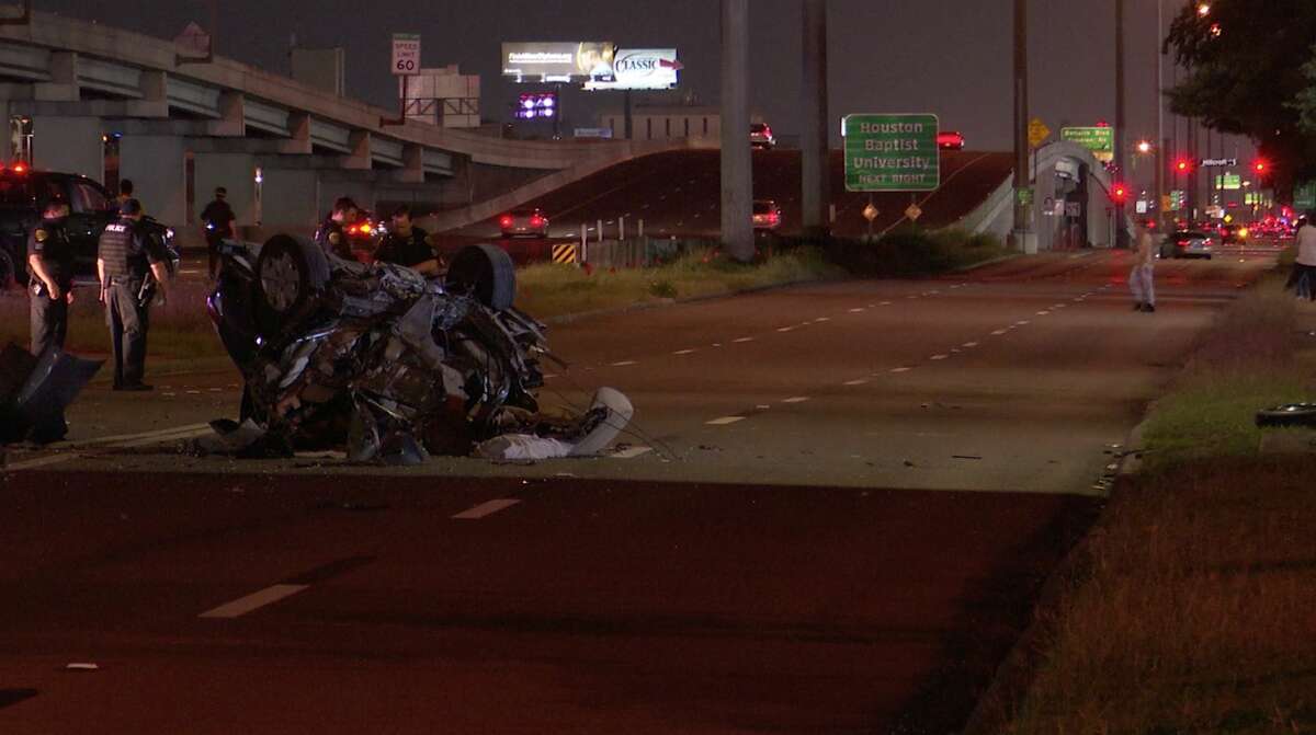 Car Splits In Half In Horrific Deadly Wreck In Southwest Houston 