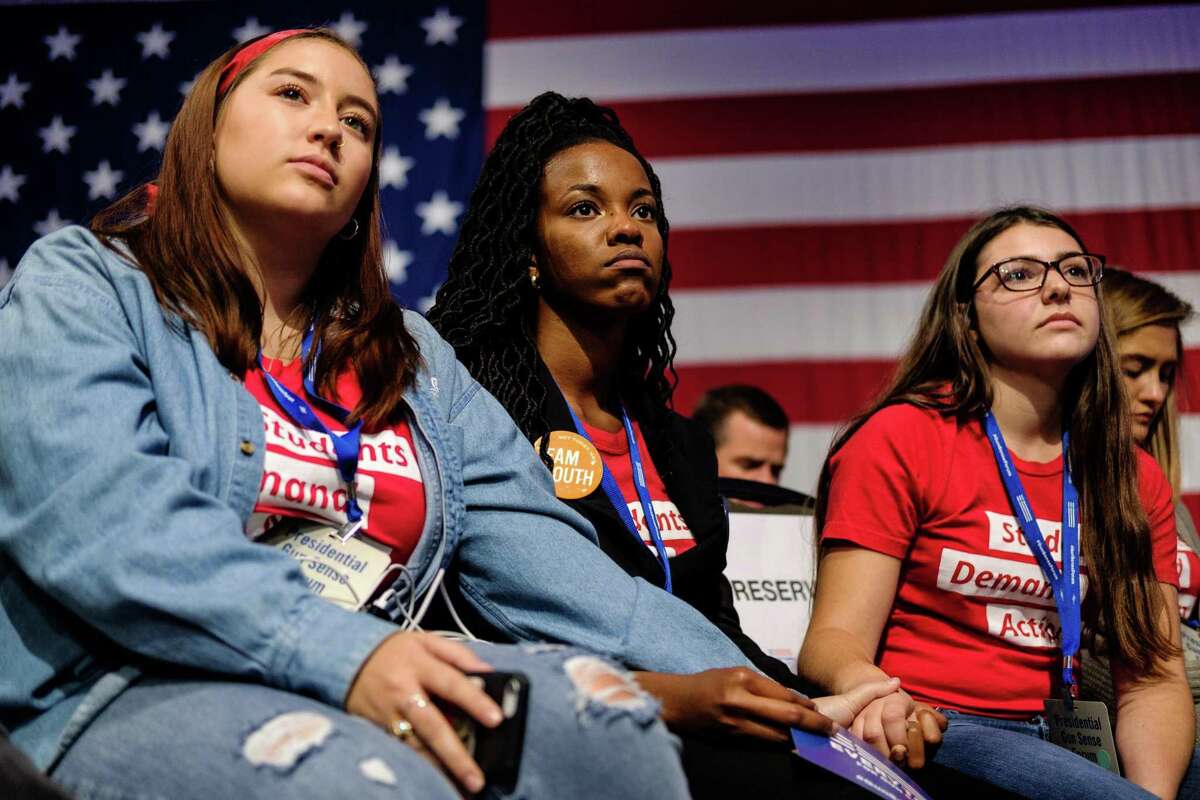 Attendees during a forum sponsored by Everytown for Gun Safety and two of its branches, Moms Demand Action and Students Demand Action, in Des Moines, Iowa, on Saturday, Aug. 10, 2019. In the wake of the mass shootings in El Paso and Dayton, Ohio, Democratic presidential candidates on Saturday emphasized the urgent need to confront gun violence in America. (Christopher Lee/The New York Times)