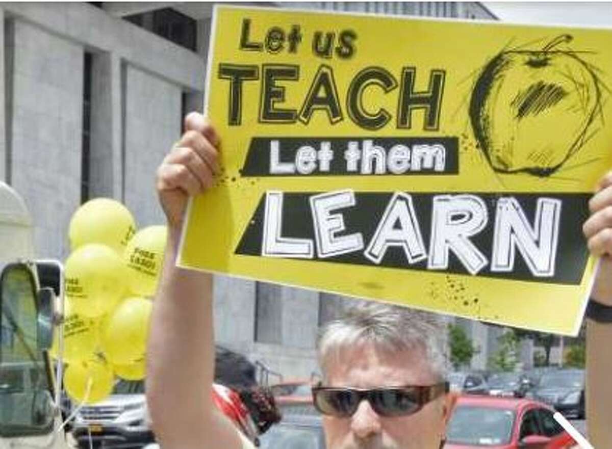 New York State United Teachers launched a membership outreach as the Janus decision was approaching in 2018.