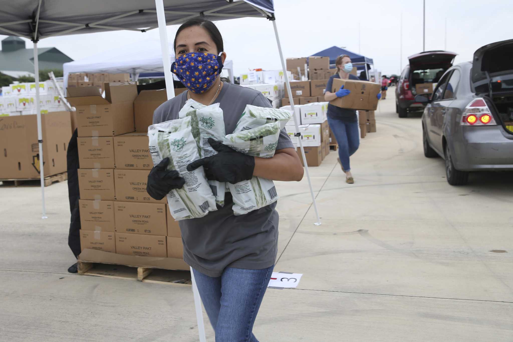 San Antonio Food Bank Returns To Site Where Avalanche Of Need First   RawImage 