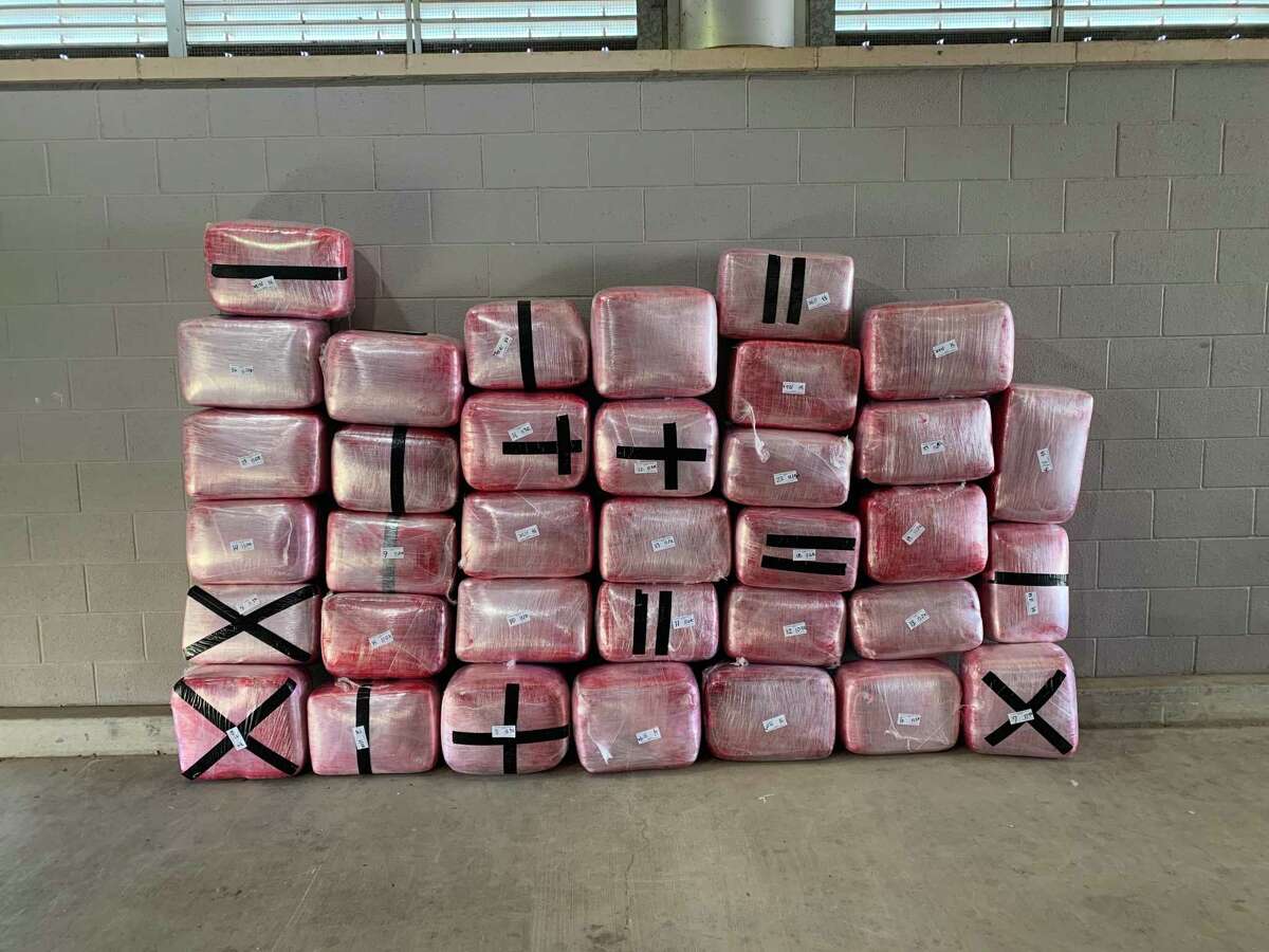 U.S. Border Patrol agents seized about 862 pounds of marijuana on Thursday at the Interstate 35 checkpoint. The contraband had an estimated street value of $690,000.