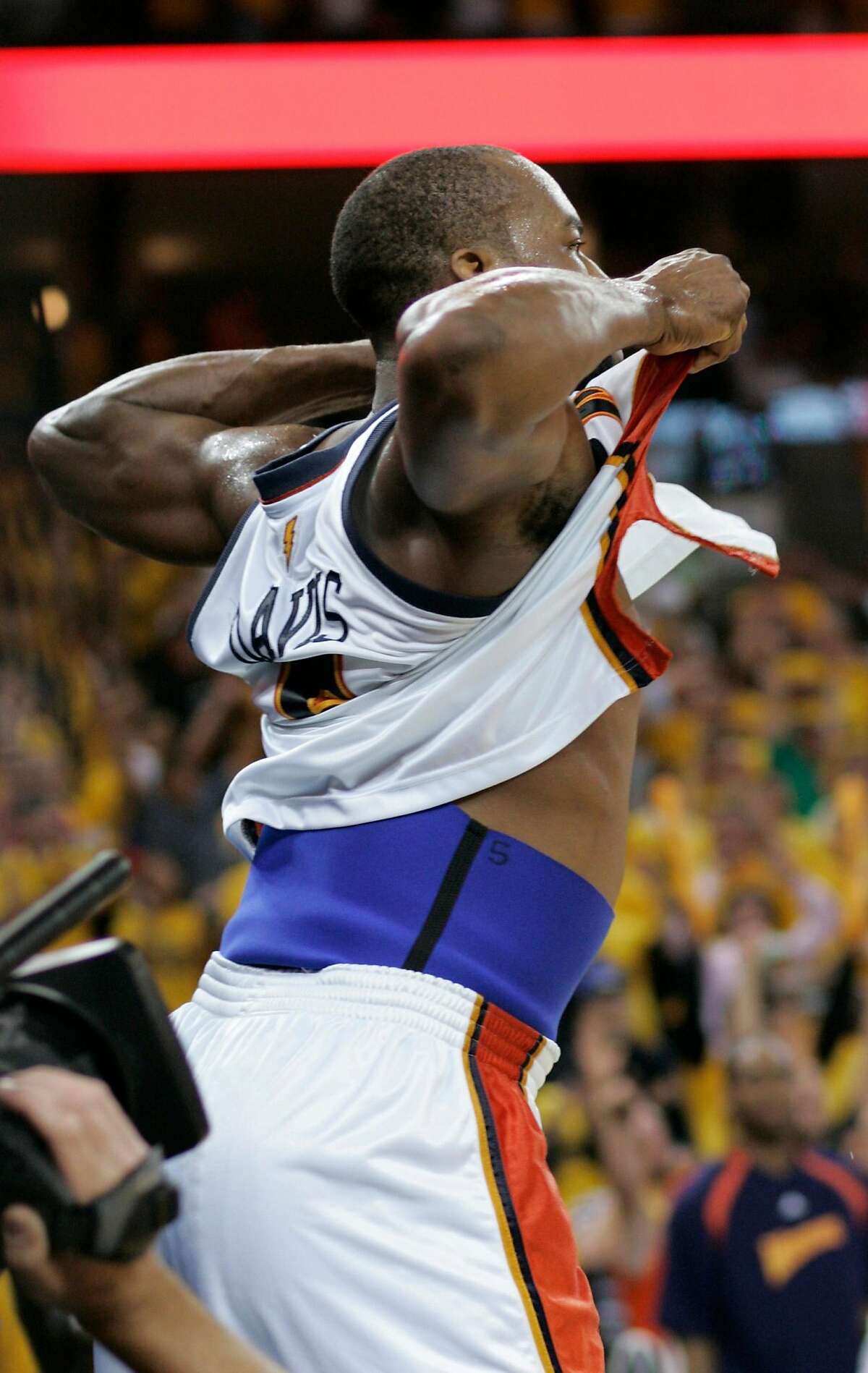 May 11 2007 Baron Davis Dunk Highlights Warriors Win Over Jazz