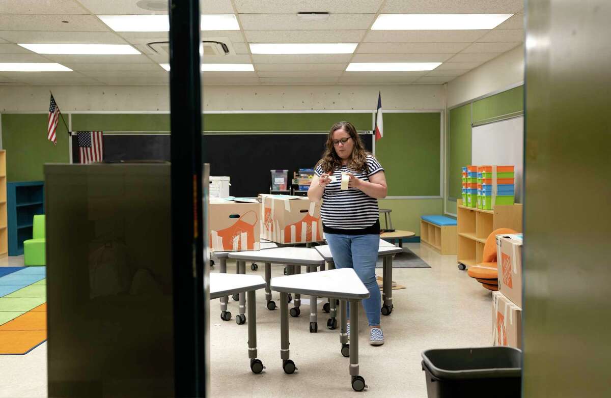 Splendora ISD's Peach Creek teachers look ahead to next year; leave