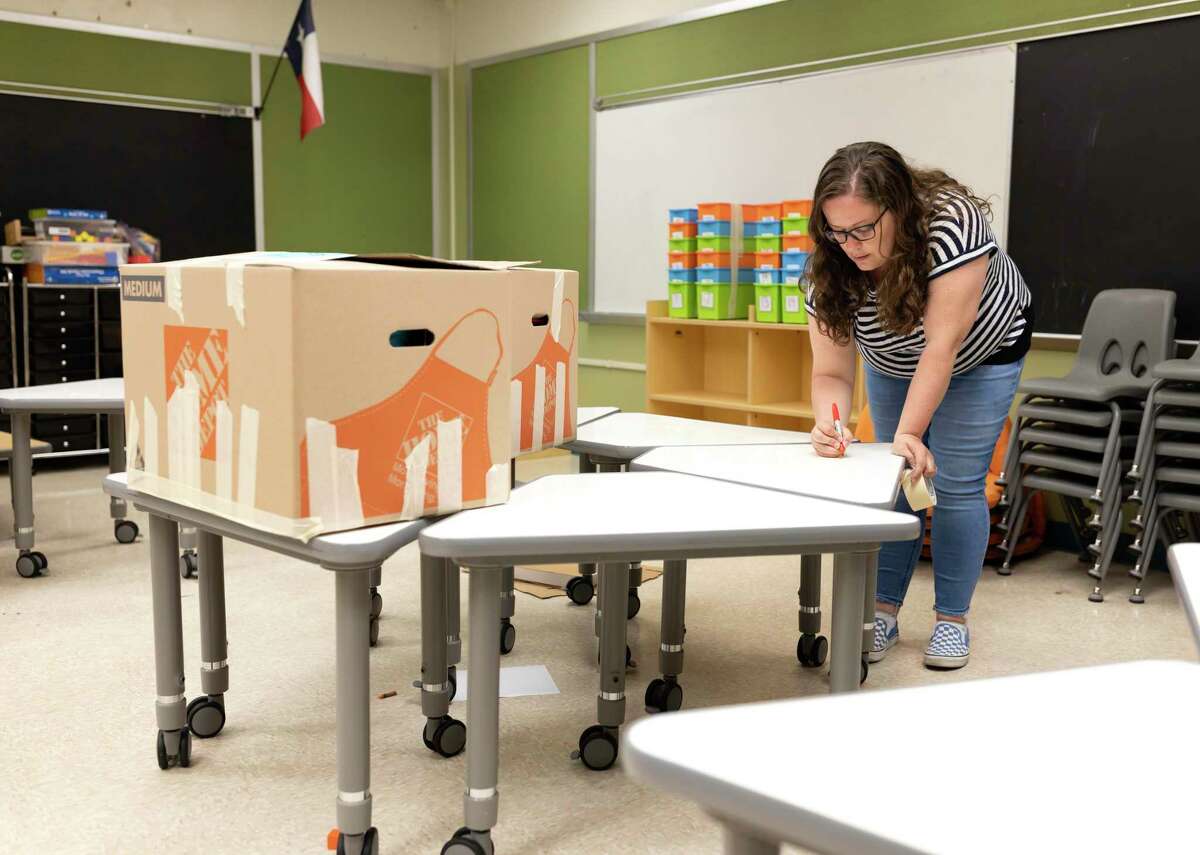 Splendora ISD's Peach Creek teachers look ahead to next year; leave