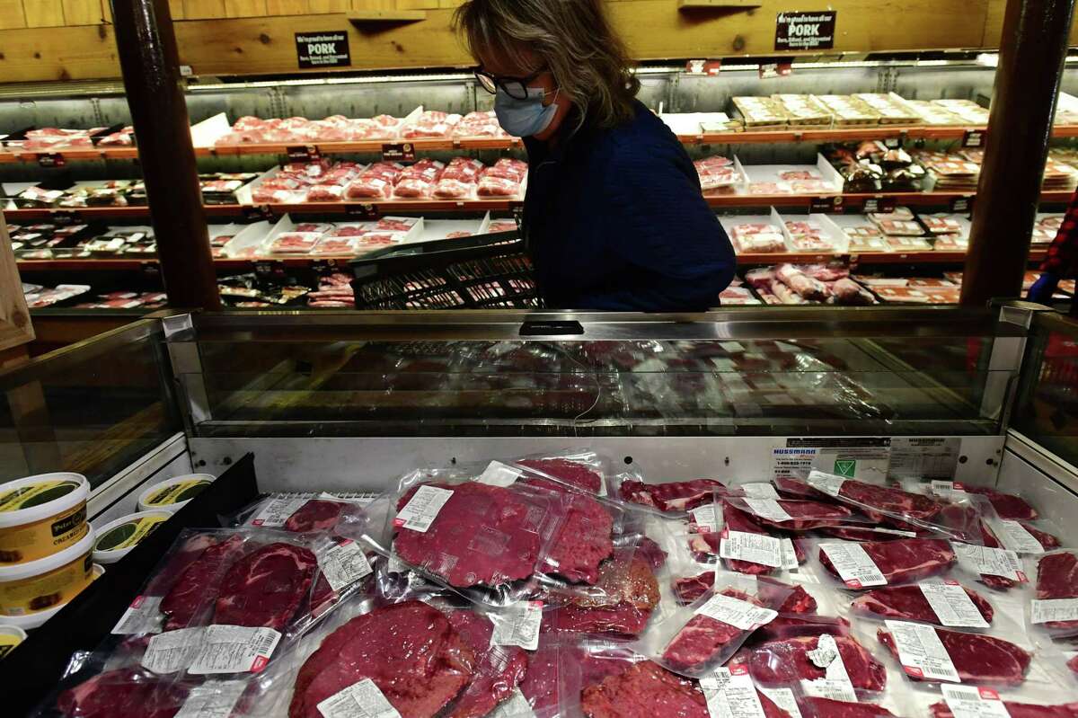 Amid national concerns, Stew Leonard Jr. says meat shortage temporary