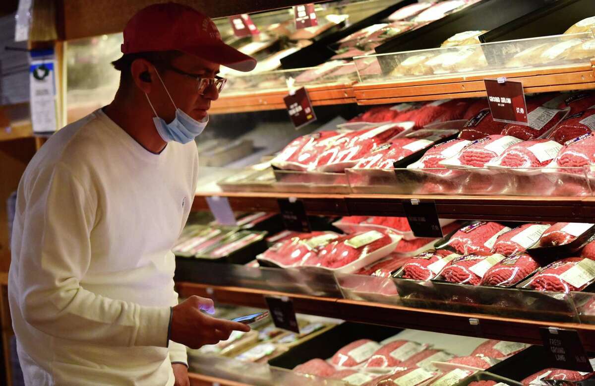 Amid national concerns, Stew Leonard Jr. says meat shortage temporary