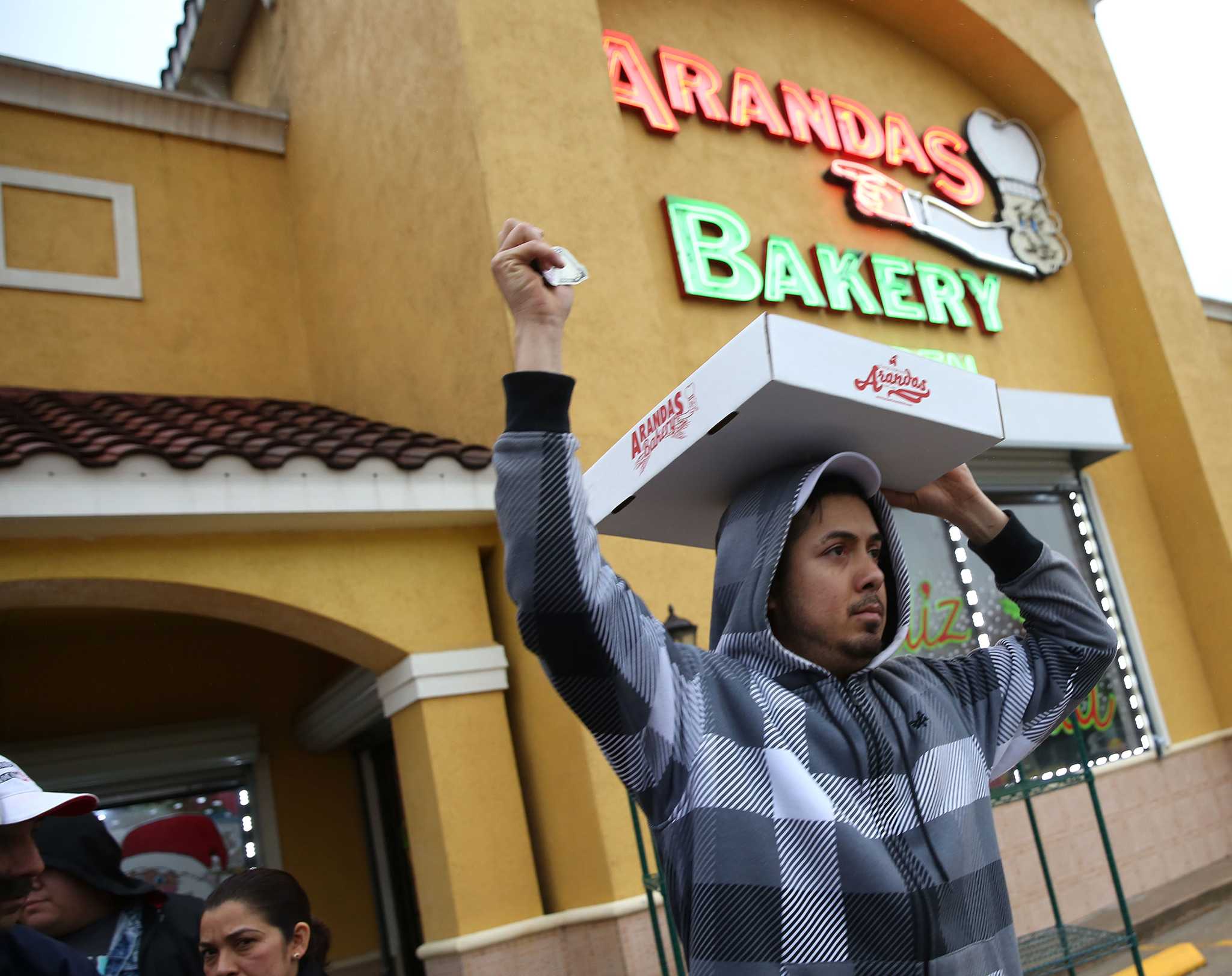 Houston's Arandas Bakery is giving away pan dulce, hand sanitizer Aug. 11