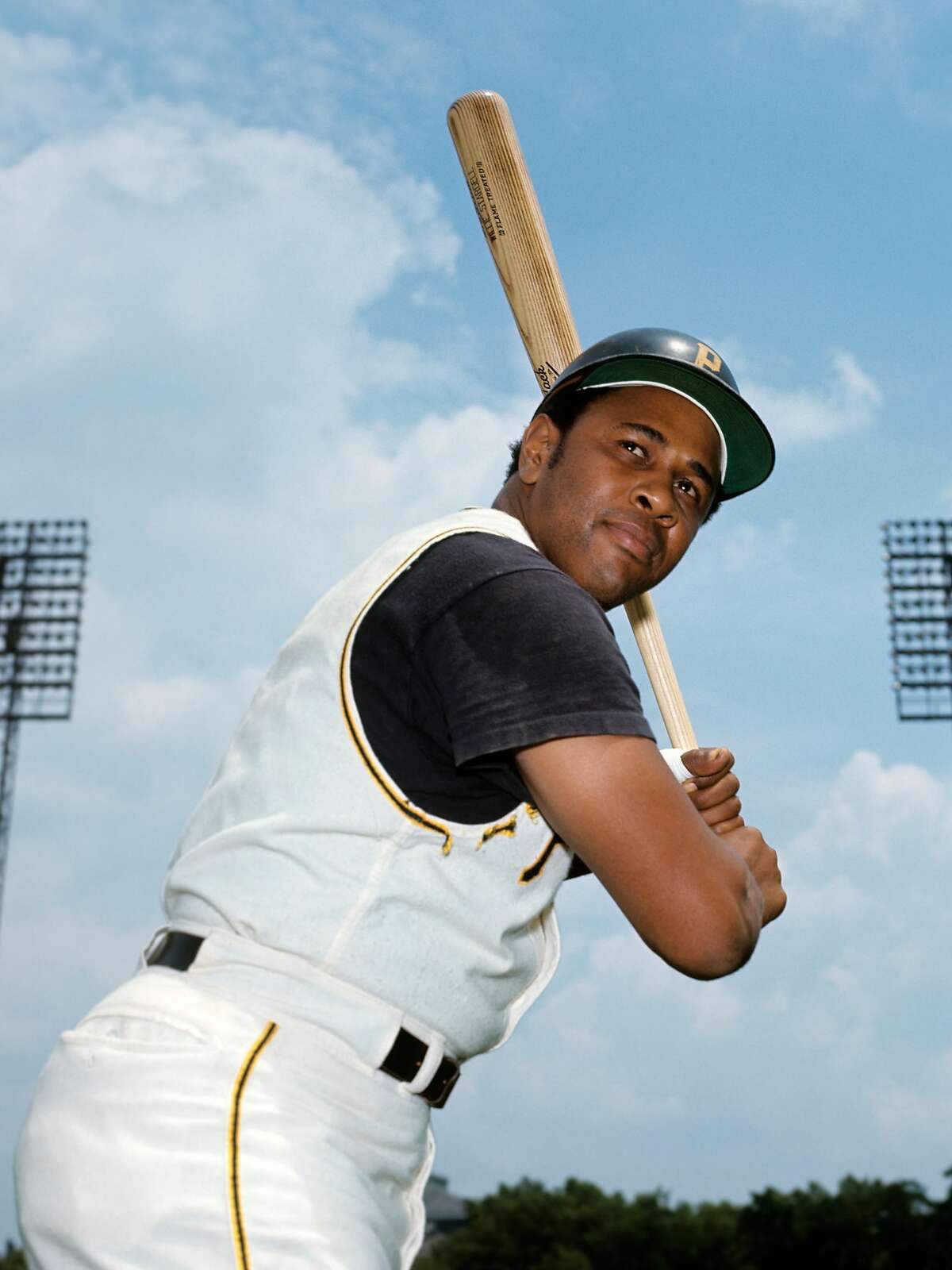 PITTSBURGH, PA - 1968: Outfielder Willie Stargell, of the Pittsburgh Pirates, poses for a protrait prior to a game in 1968 at Forbes Field in Pittsburgh, Pennsylvania. (Photo by: Diamond Images/Getty Images)