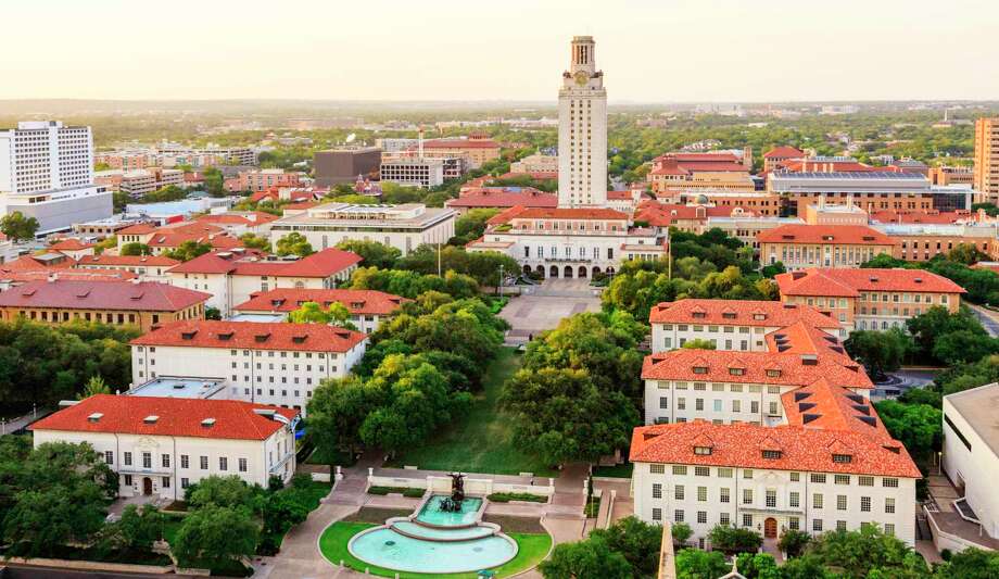 The University of Texas at Austin campus has the state’s largest number of coronavirus cases, according to new data. Photo: DSCZ, Contributor / Getty Images / David Sucsy