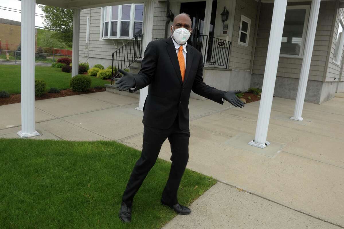 ‘They can’t make (caskets) fast enough;’ Bridgeport funeral directors try to provide closure