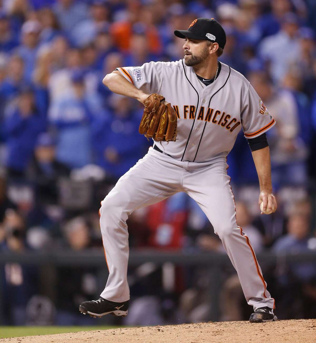 Giants Jeremy Affeldt pitches in the second inning during Game 7 of the World Series at Kauffman Stadium on Wednesday, Oct. 29, 2014 in Kansas City, Mo.