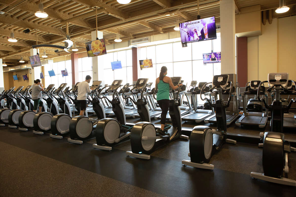 24 Hour Fitness to permanently close 7 clubs in Seattle area