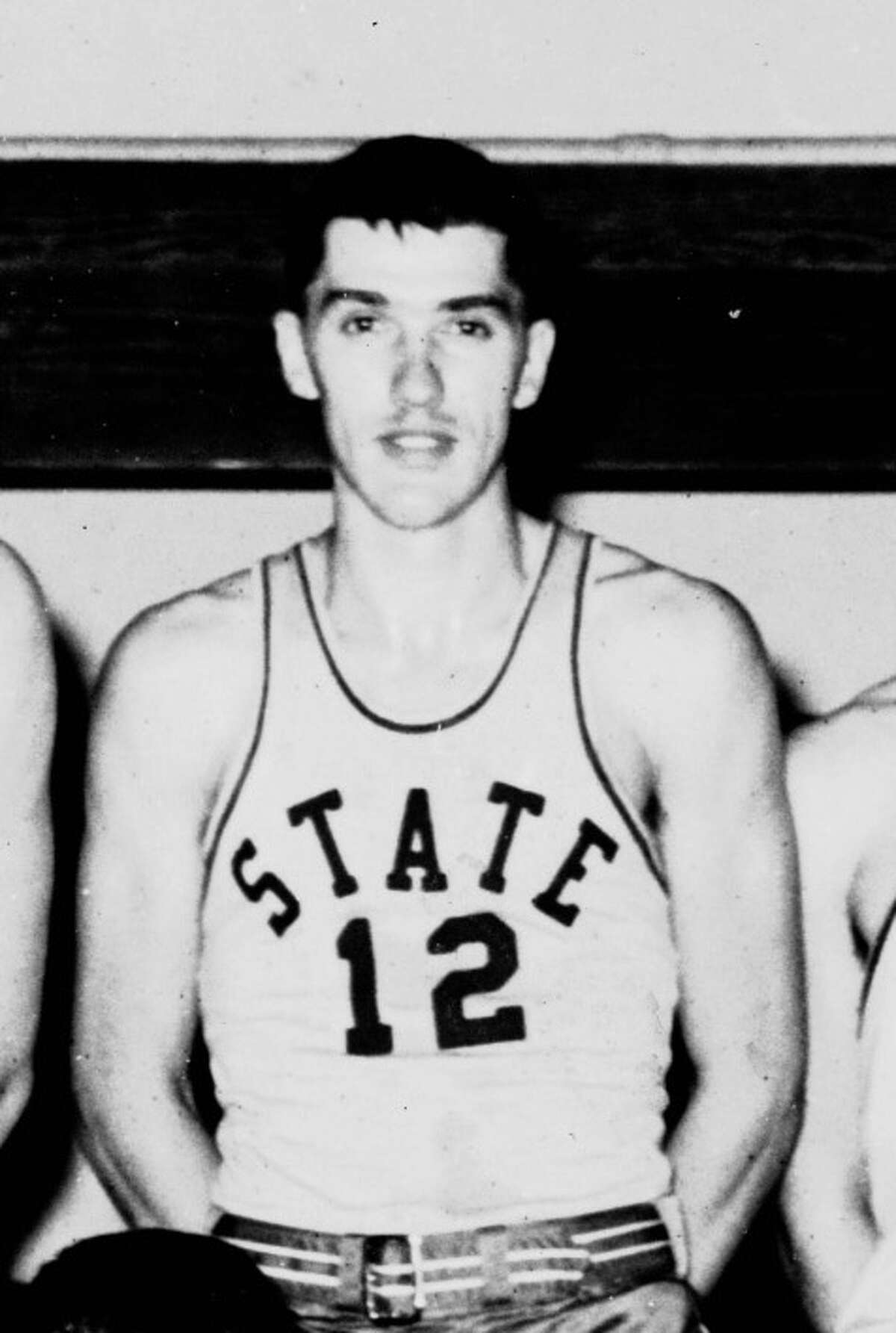 Former UAlbany basketball standout Holway dies at 89