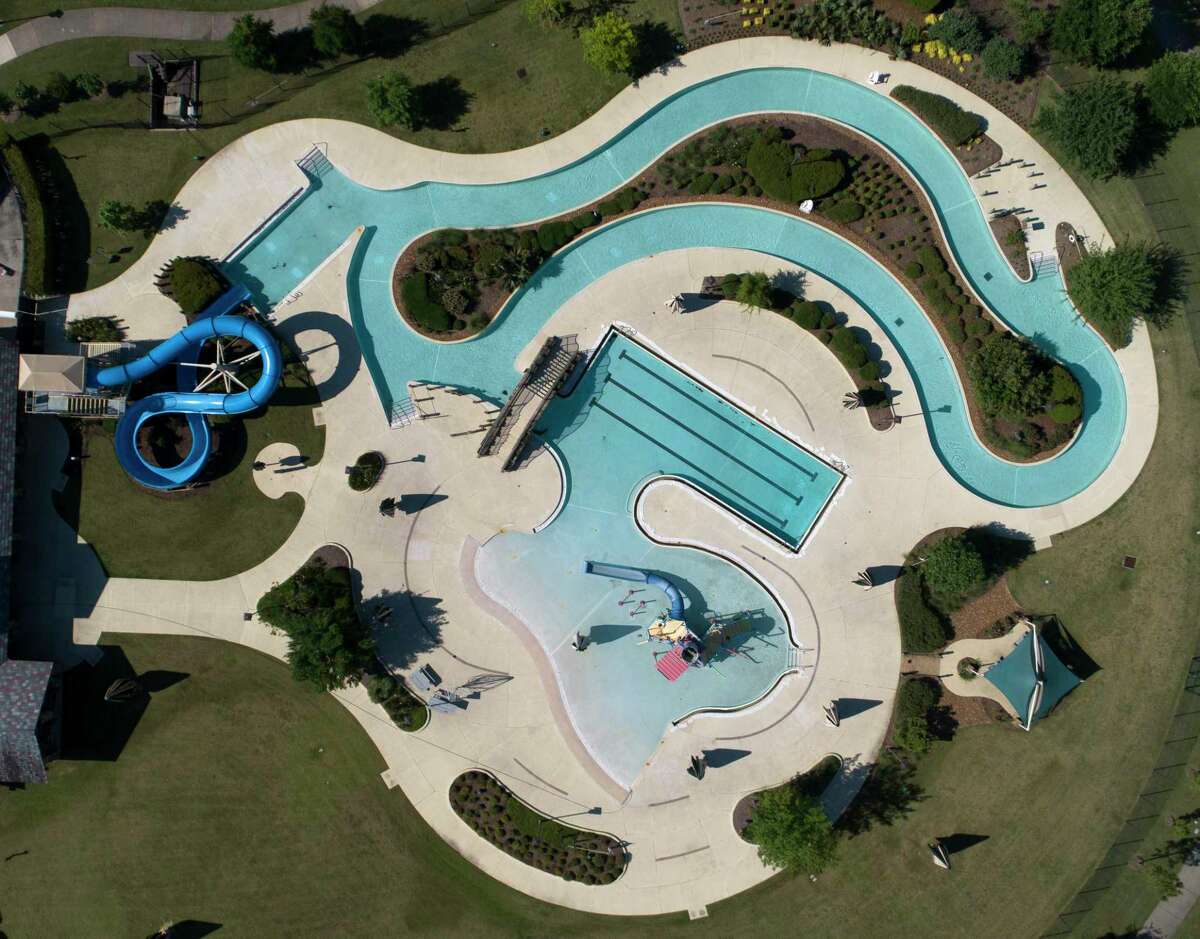 woodlands township above ground pool