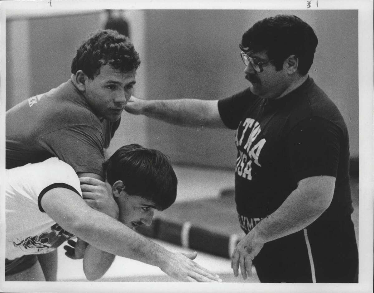 Wrestling coaching legend Joe DeMeo dies at 79