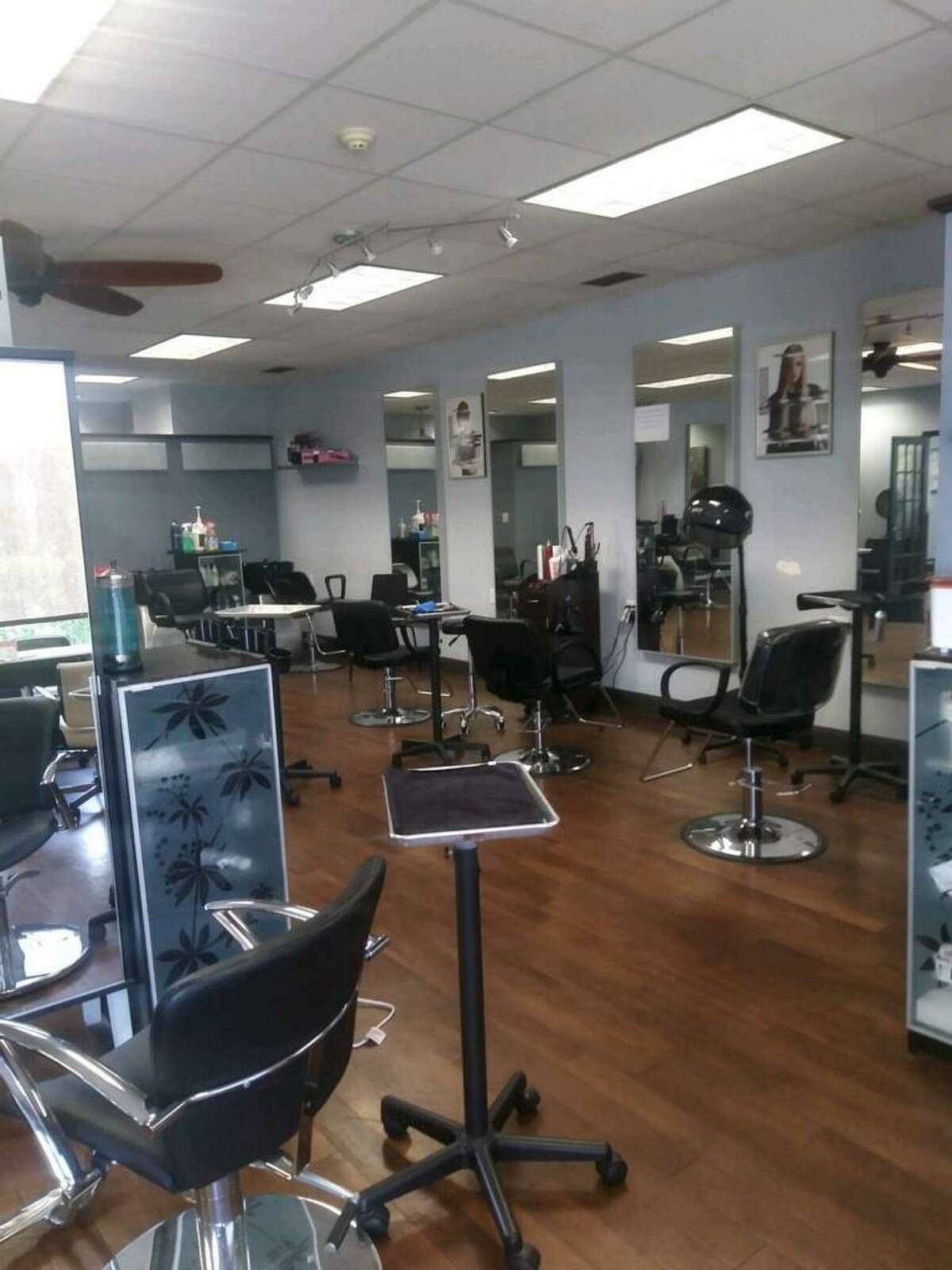 West Haven salon to open, despite owner's concern 'I touch people all day'