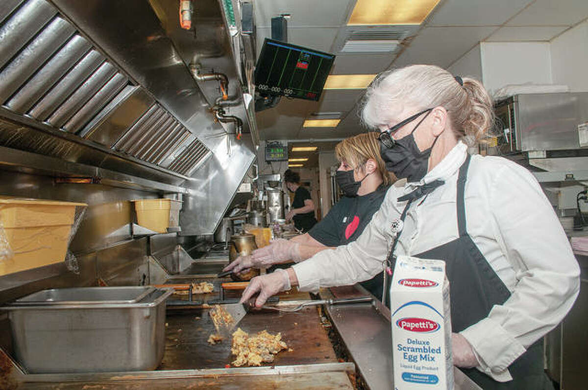 Jacksonville Steak ‘n Shake shaking things up online, generating business