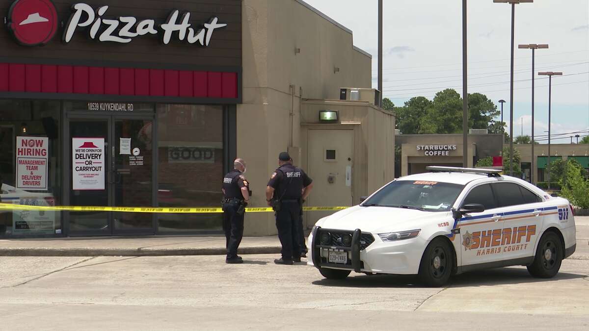 Employee in critical condition after shooting at Spring Pizza Hut