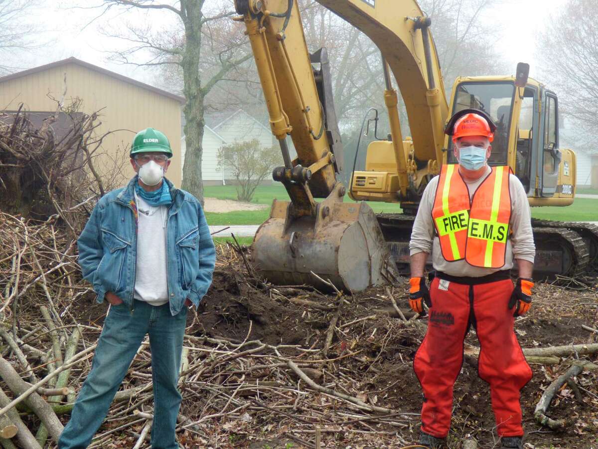 Team Rubicon assists Habitat for Humanity on newest construction