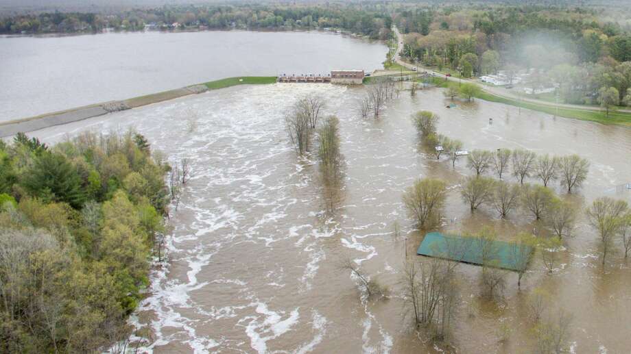 Aerial photos show flooding in Sanford Tuesday morning Midland Daily News