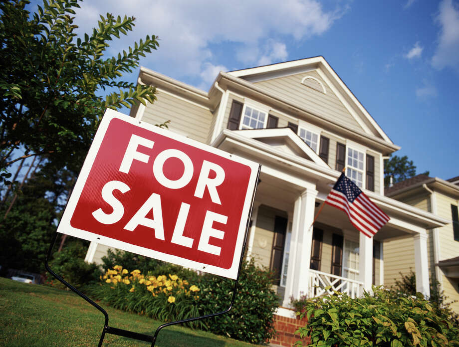 Zillow Redfin Predict A Suburban Boom In Us Real Estate Market
