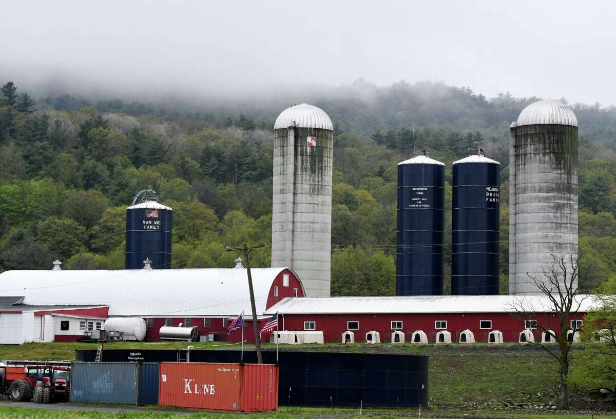 Churchill Another flag controversy at Meadowbrook Farms?