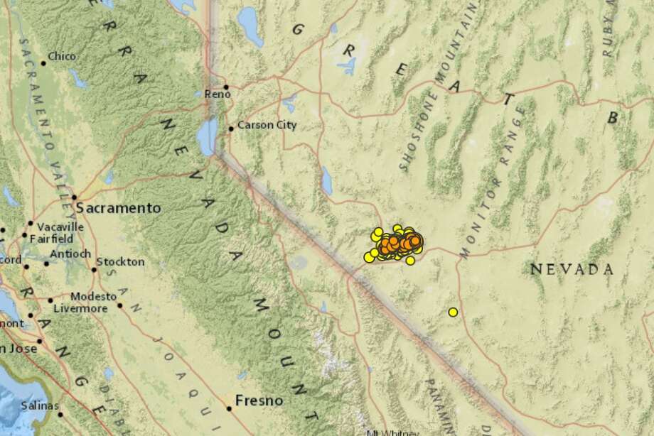 Μια έρευνα στον ιστότοπο USGS αποκαλύπτει ότι περισσότεροι από 500 σεισμοί μεγέθους 2,5 και άνω έχουν πληγεί κοντά στο Tonopah στη δυτική Νεβάδα από τότε που σημειώθηκε σεισμός 6,5 στις 15 Μαΐου 2020. Φωτογραφία: USGS