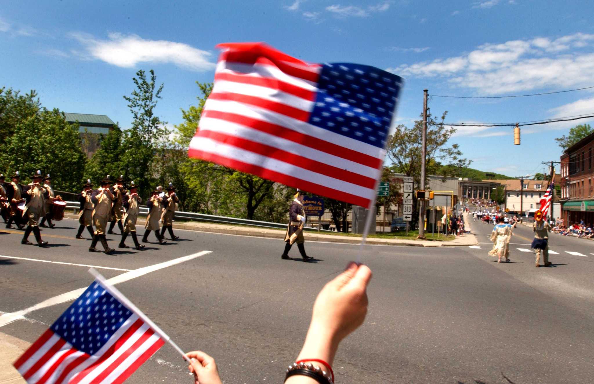 With official parade canceled, Seymour plans Memorial Day alternative