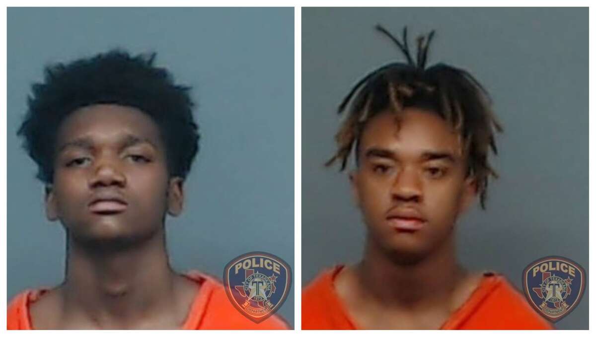 18-year-old Jaquavion Williams and 19-year-old Daquavious Akkard are wanted for aggravated robbery.
