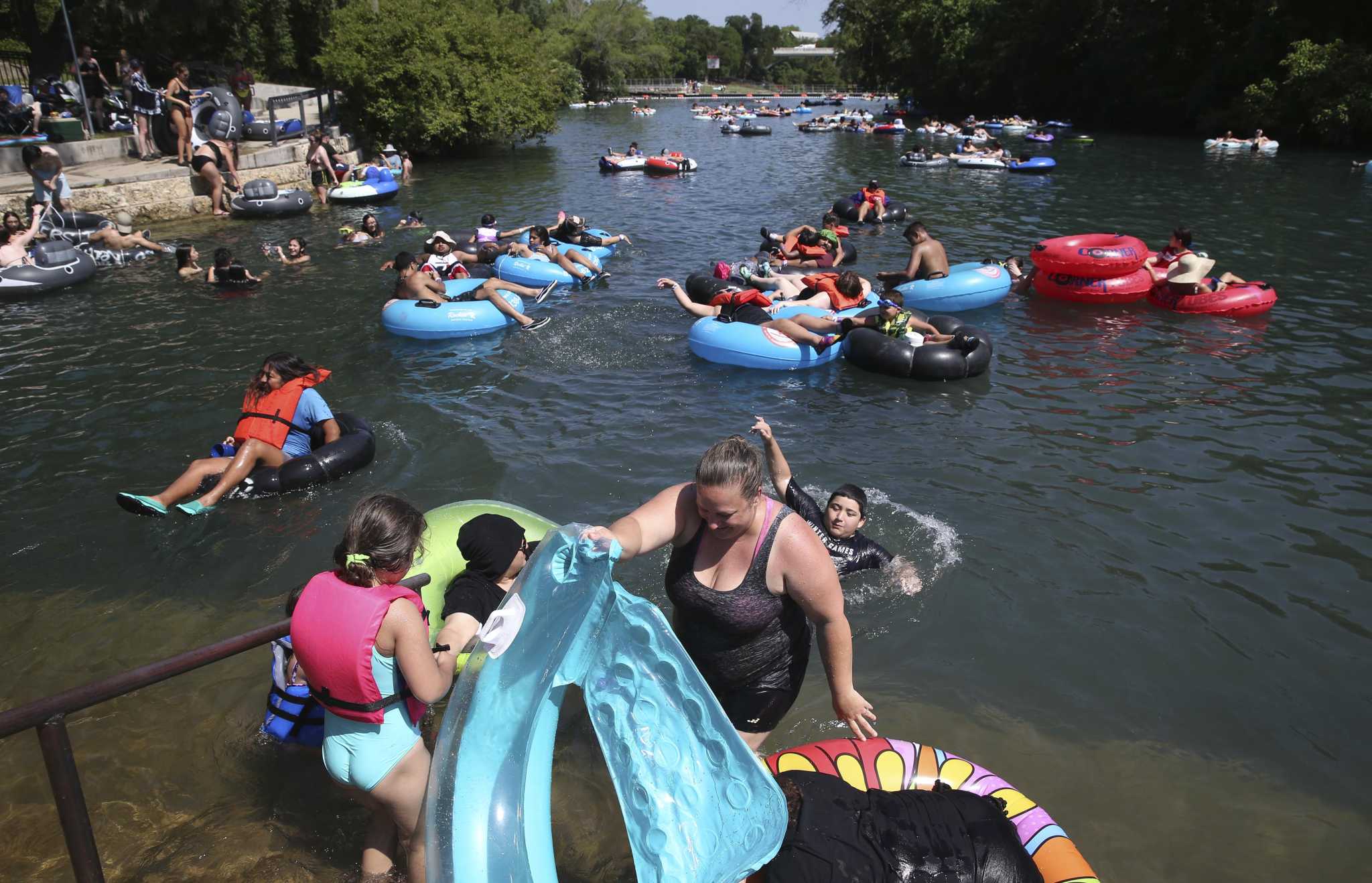 Guadalupe River Tubing, Float Trips on Inner Tubes, Tube Rentals