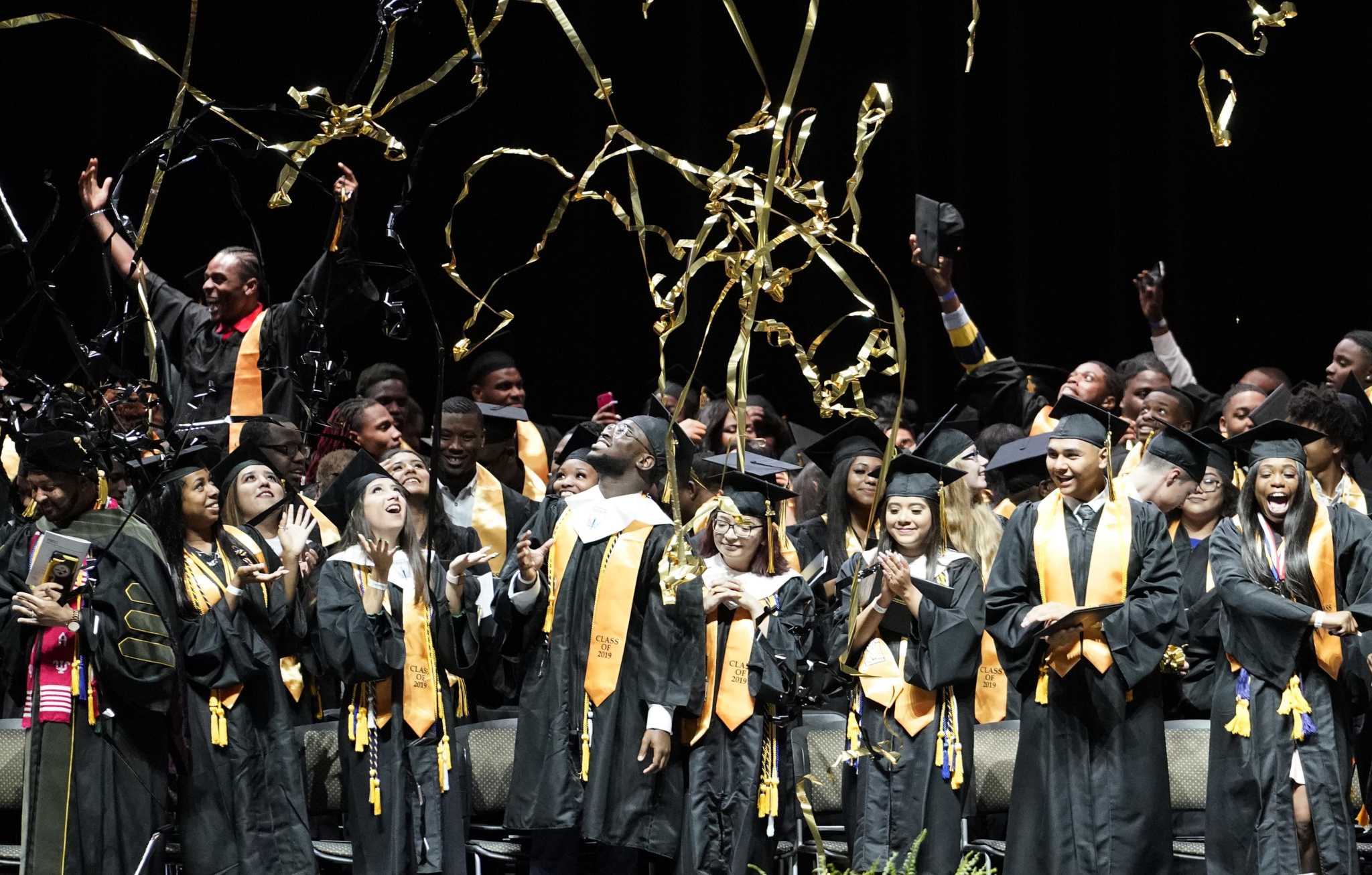 Fort Bend ISD Plans For June Graduation Ceremonies