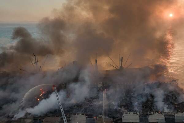 Early morning fire consumes warehouse on SF’s Fisherman’s Wharf ...