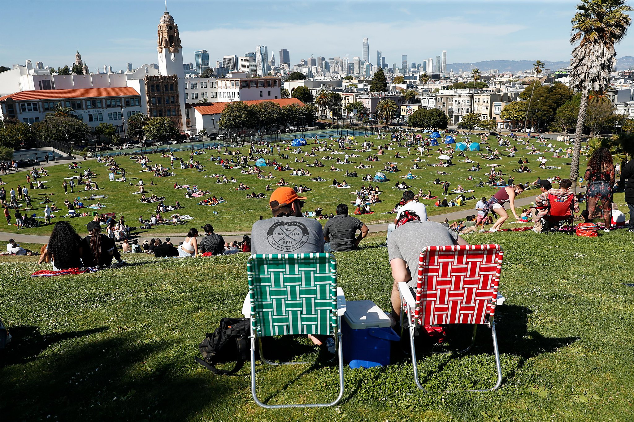 Crowds Head Outdoors For Memorial Day Weekend Mostly Keeping Distance