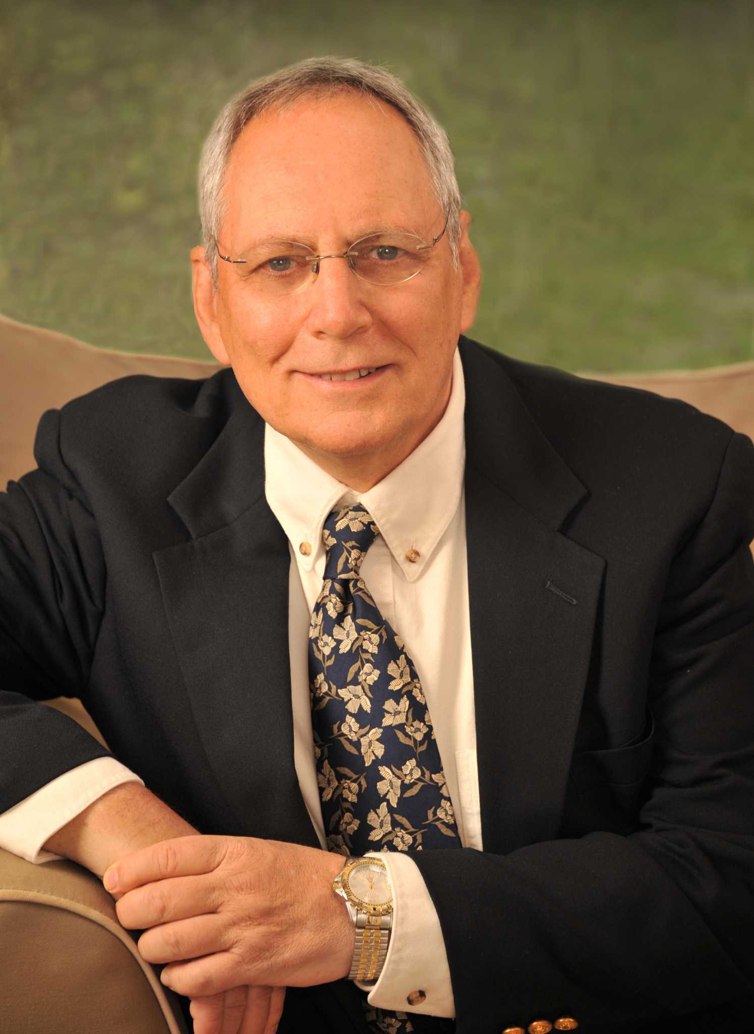 New Canaan Men s Club Hears From Naturopathic Physician
