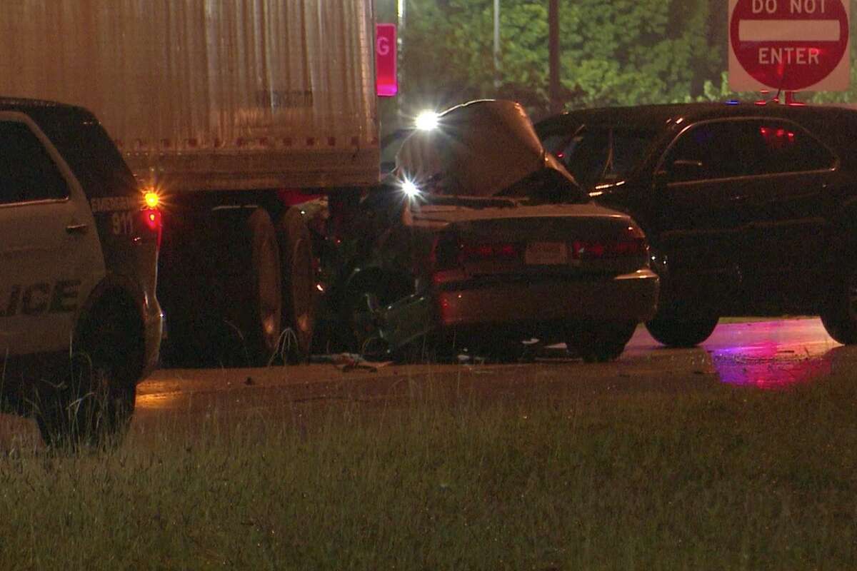 Rain To Blame For Deadly 18 Wheeler Crash In Northeast Houston Police