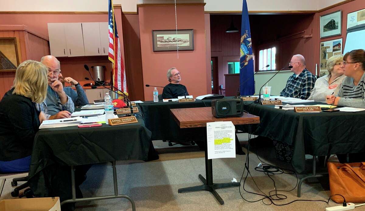 Following weeks of discussion and tabling the issue several times, the Evart City Council voted 3-2 not to sponsor this years fireworks event at its meeting May 18. Council members said they were not comfortable moving forward with it in light of the current coronavirus pandemic. The Evart Area Chamber of Commerce canceled the event the following day. (Herald Review file photo)