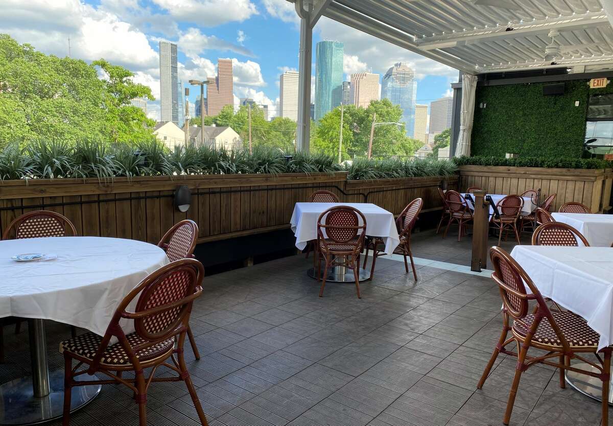 5 Houston restaurants where you can dine with a view