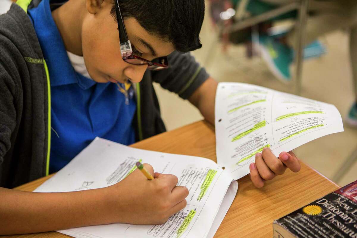 David Torres, a sixth grade student at Houston Gateway Academy reviews material in preparation for the State of Texas Assessments of Academic Readiness (STAAR), Monday, May 1, 2017, in Houston. ( Marie D. De Jesus / Houston Chronicle )