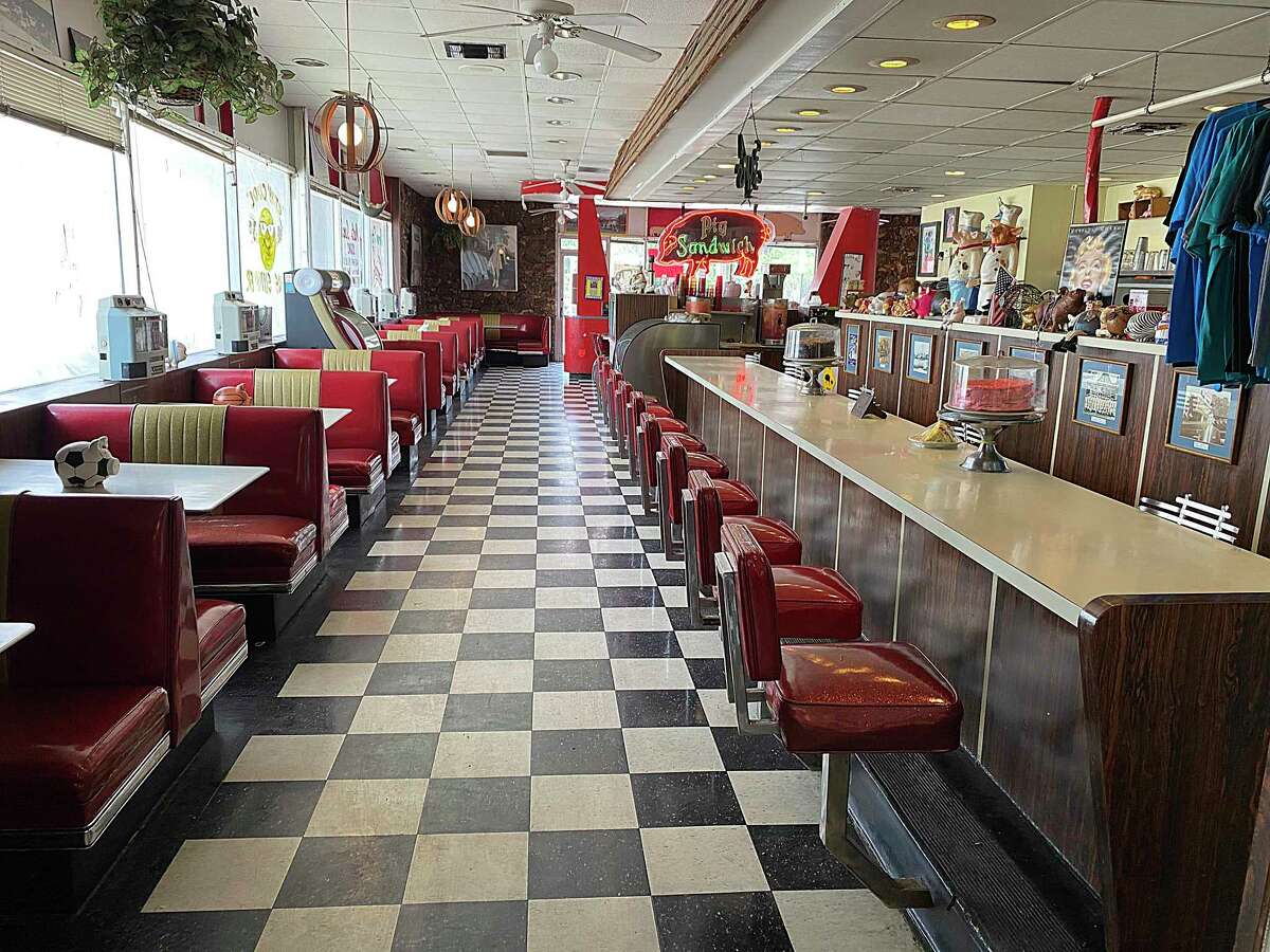 San Antonio holds the last piece of Pig Stand restaurant history