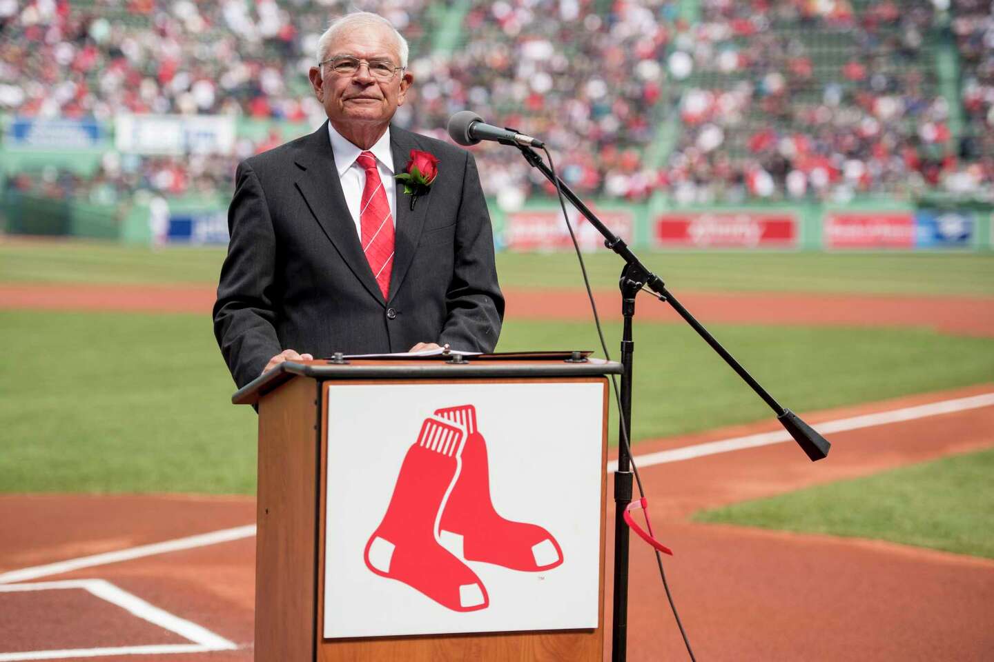 Red Sox Voice Joe Castiglione Is Ct Connection To Hall Of Fame Weekend